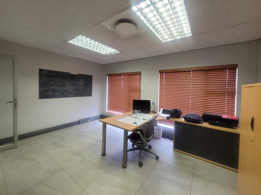 To Let commercial Property for Rent in Melodie North West